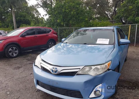 2014 Toyota Camry Hybrid Xle from USA, damaged, VIN 4T1BD1FK3EU110967